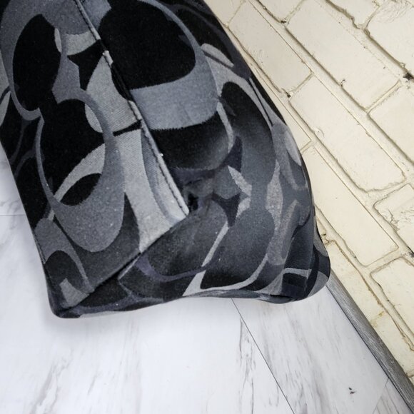 Euc Coach Carly Signature Black & Gray Shoulder Bag Large - Picture 7 of 17